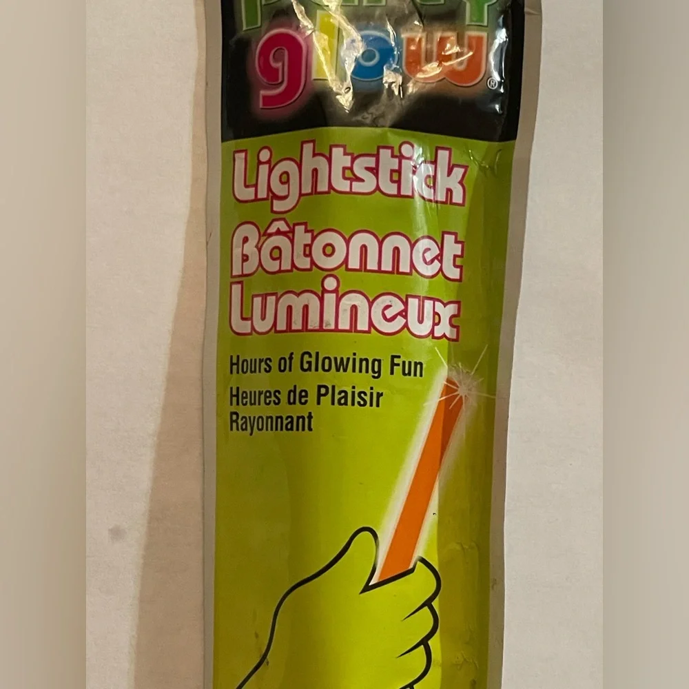 Unopened glow sticks